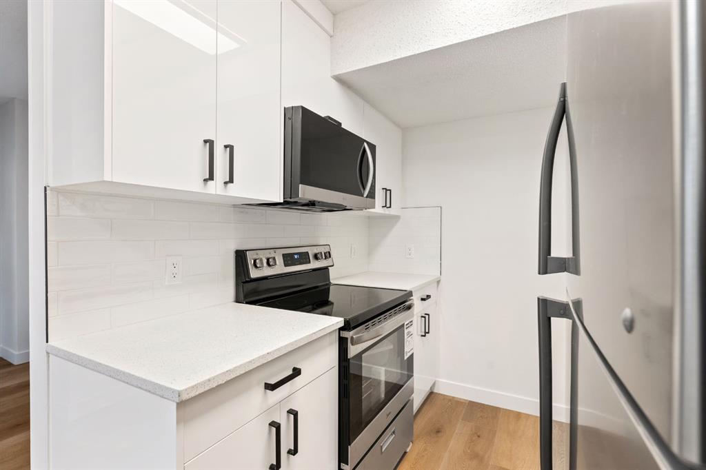 Fifth View of 509, 6223 31 Avenue NW, Bowness, Calgary, Alberta, T3B 3X2