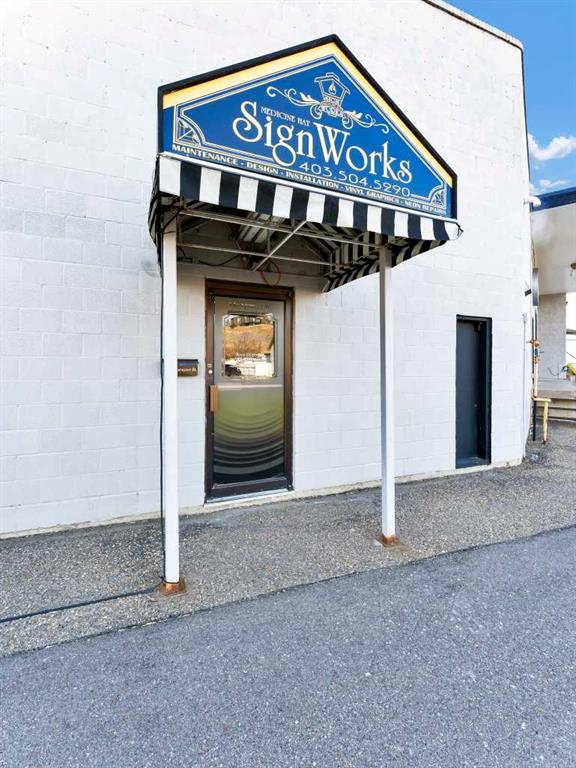 645 Spencer Street SE, A2279534, Alberta,