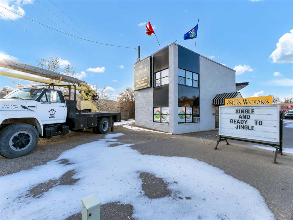 Fifth View of 645 Spencer Street SE, River Flats, Medicine Hat, Alberta, T1A1Y9