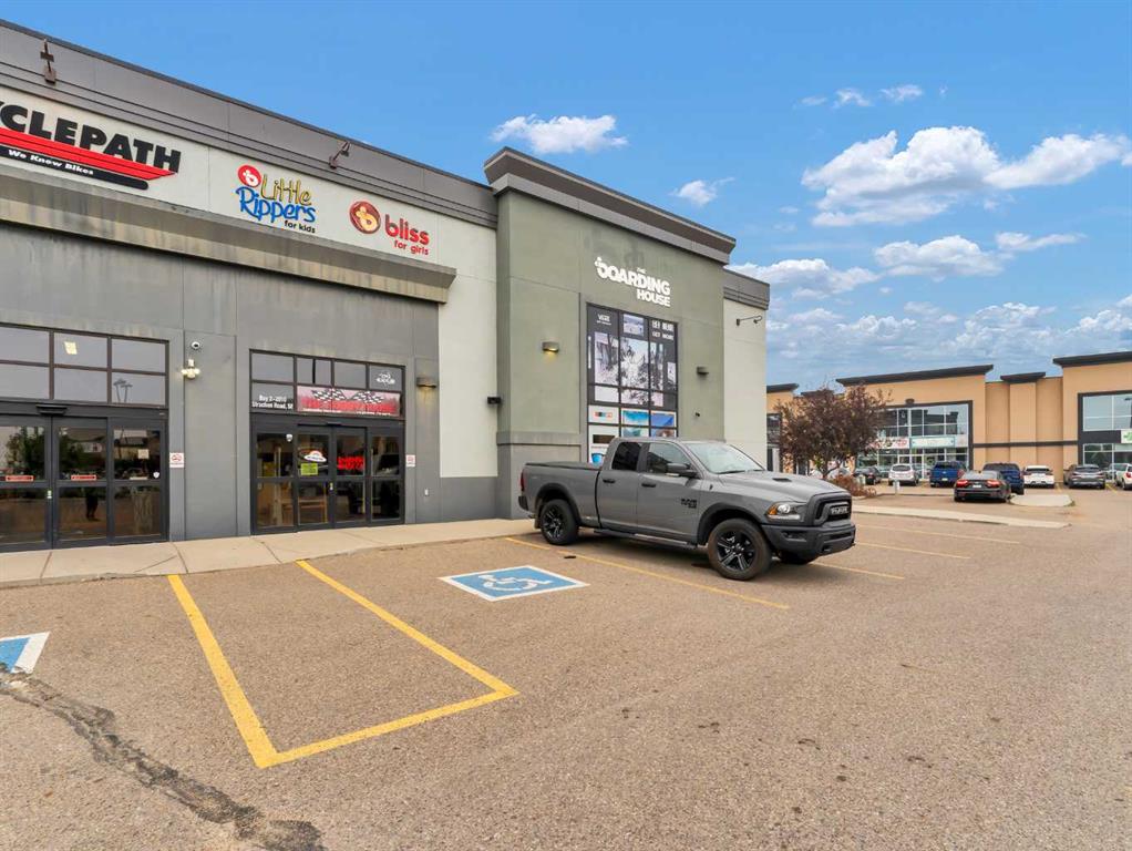 Fourth View of 2, 2010 Strachan Road SE, Southland, Medicine Hat, Alberta, T1B 0M9