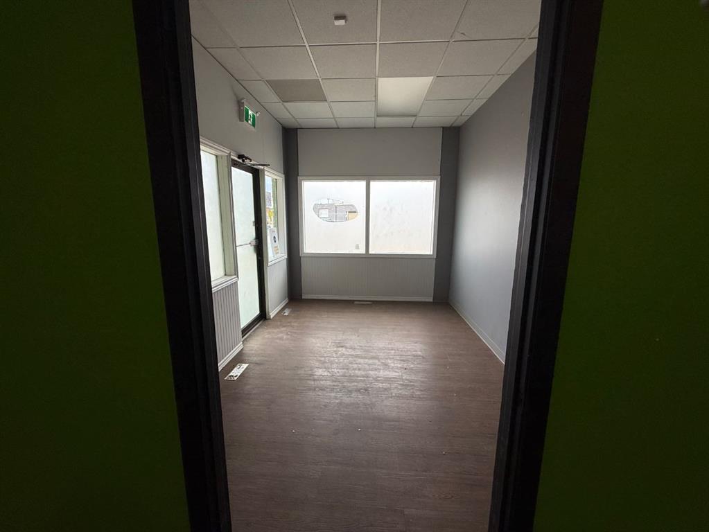 Third View of B, 646 South Railway Street SE, River Flats, Medicine Hat, Alberta, T1A 2V9