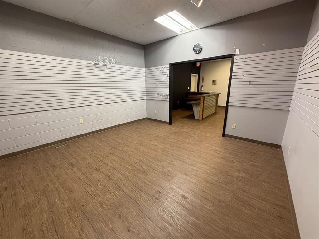 Fifth View of B, 646 South Railway Street SE, River Flats, Medicine Hat, Alberta, T1A 2V9