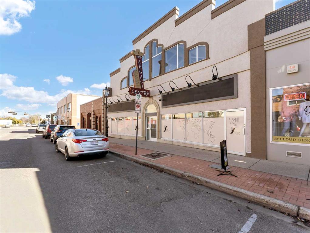 645 3 Street SE, A2279578, Alberta,