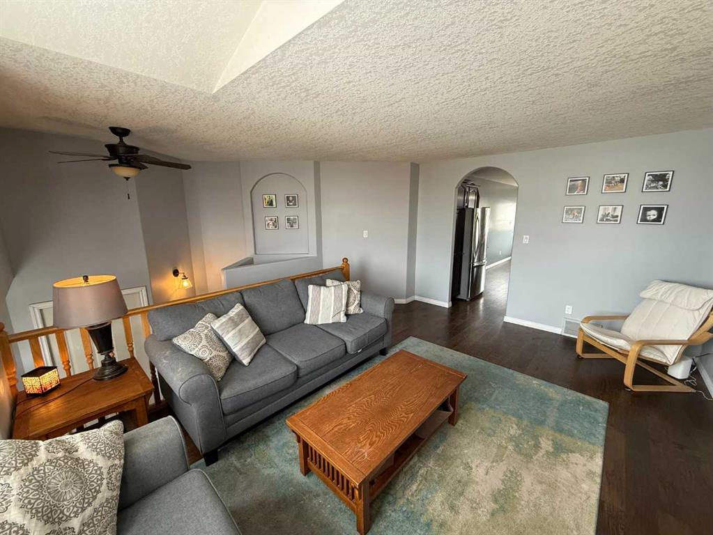 Fourth View of 110 Parker Place , Thompson Lake, Hinton, Alberta, T7V2C2