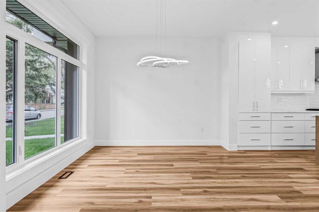 Fourth View of 430 33 Avenue NW, Highland Park, Calgary, Alberta, T2K 0B4