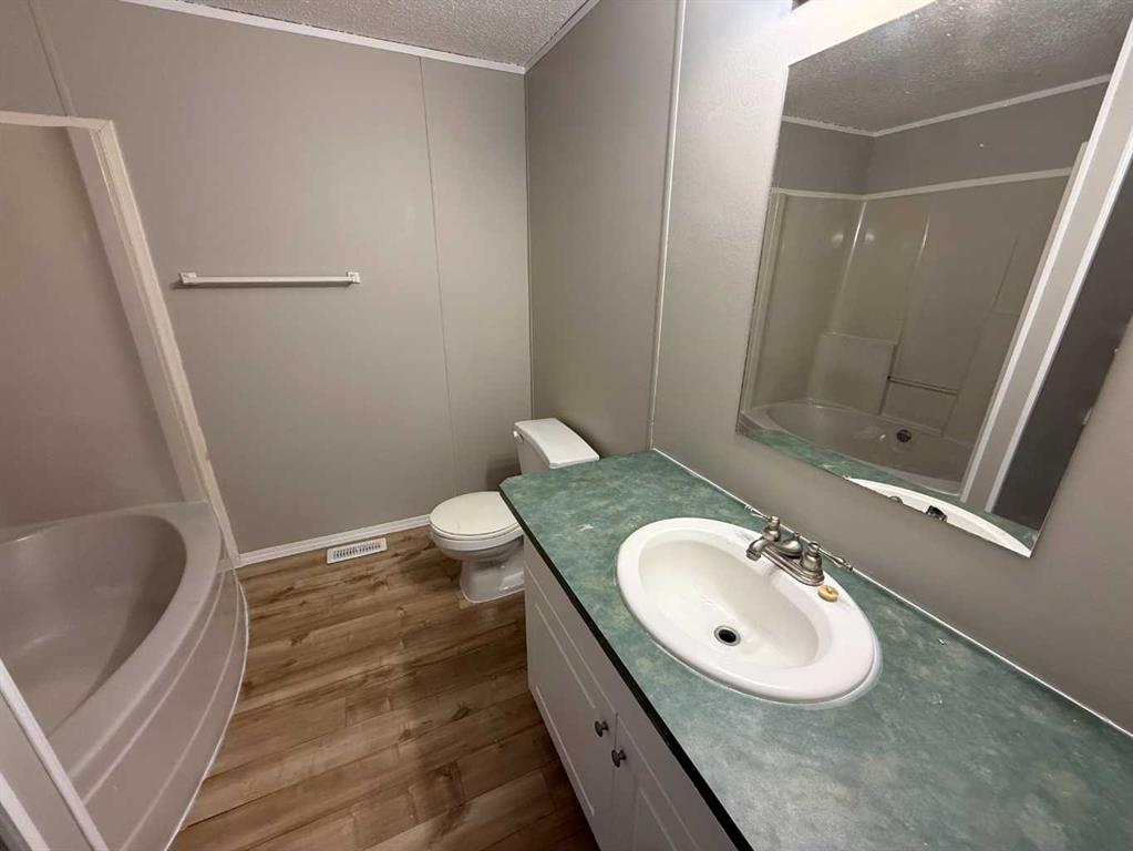 Third View of 23, 133 Jarvis Street , Hillcrest, Hinton, Alberta, T7V 1R3