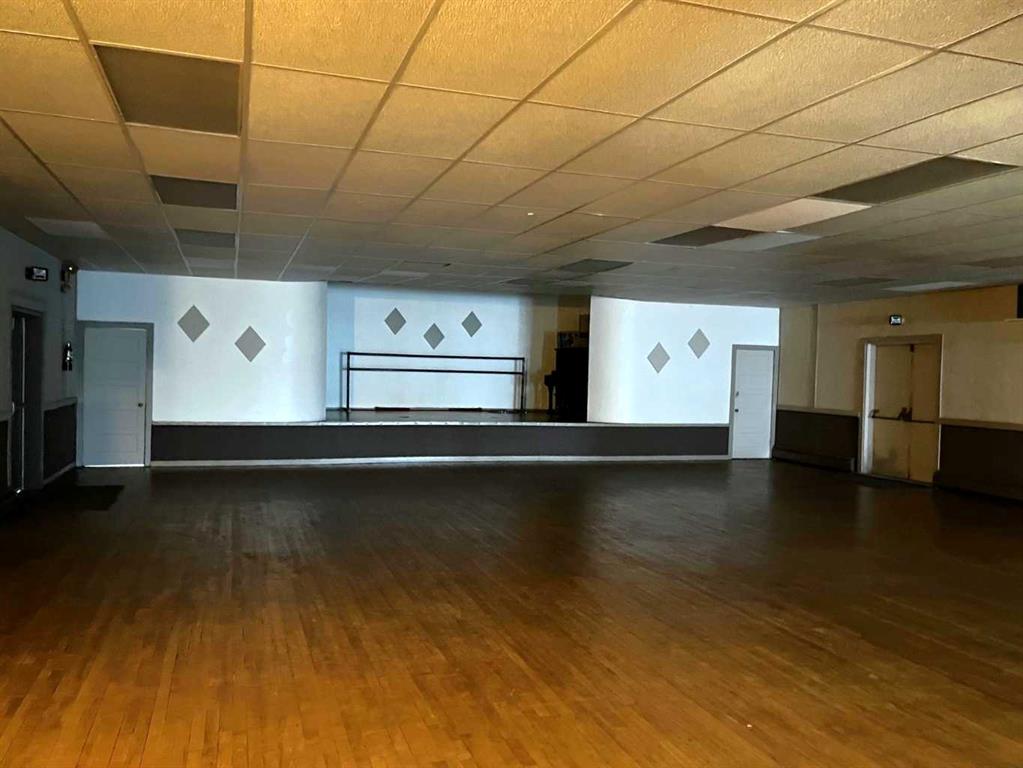 Fourth View of 4702 50 Avenue , Downtown Camrose, Camrose, Alberta, T4V 0R8