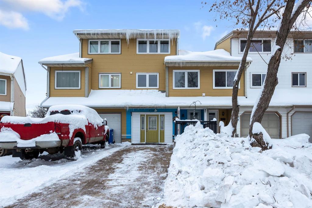 116 Wallace Place , A2279645, Alberta,
