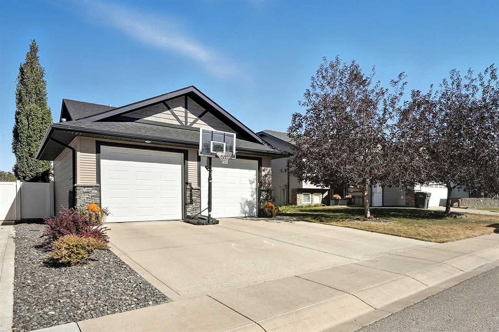Third View of 8 Van Dorp Street , Vanier Woods, Red Deer, Alberta, T4R 0G3