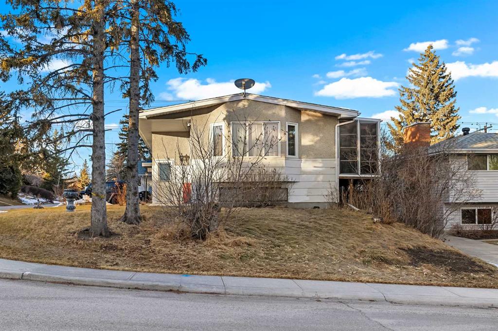 Third View of 1016 Hunterdale Place NW, Huntington Hills, Calgary, Alberta, T2Z 4R7