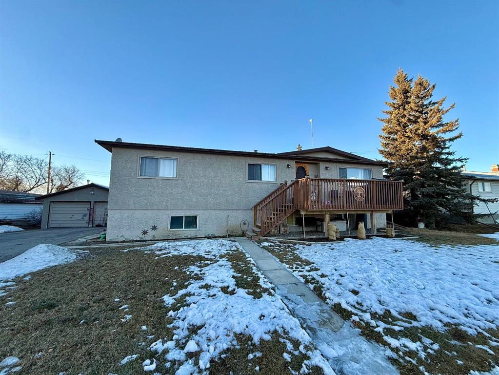 207 Scot Street , A2279690, Alberta,