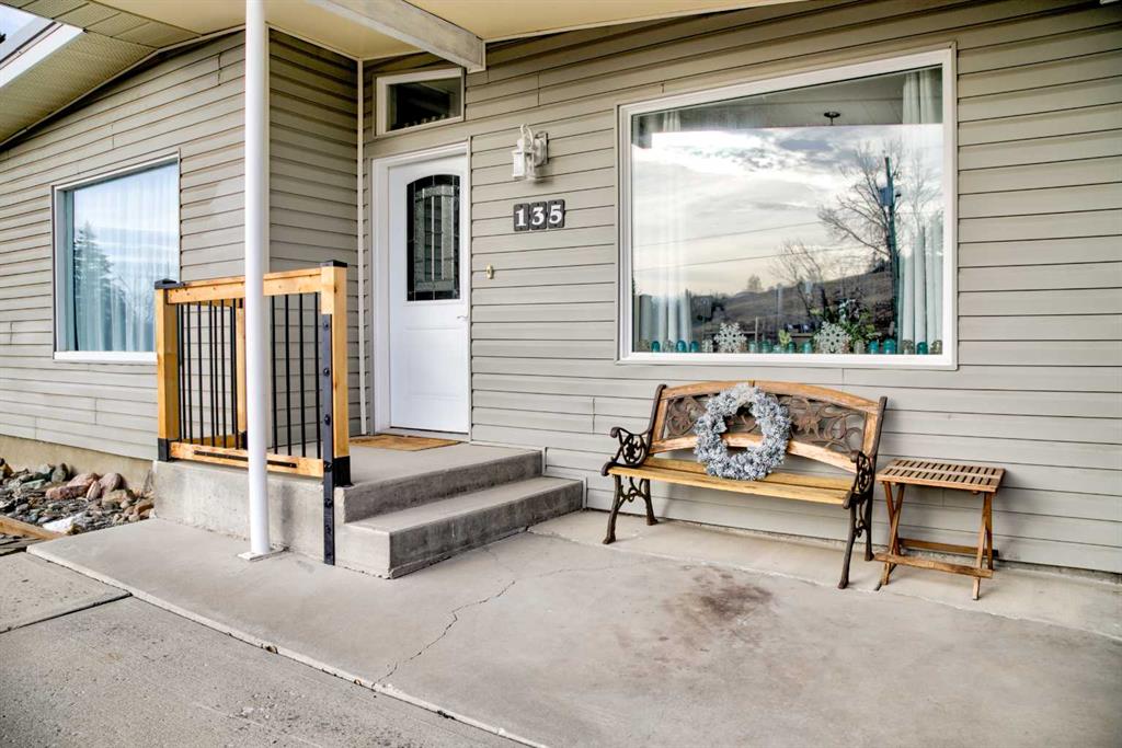 Fourth View of 135 5 Avenue E, NONE, Cardston, Alberta, T0K 0K0