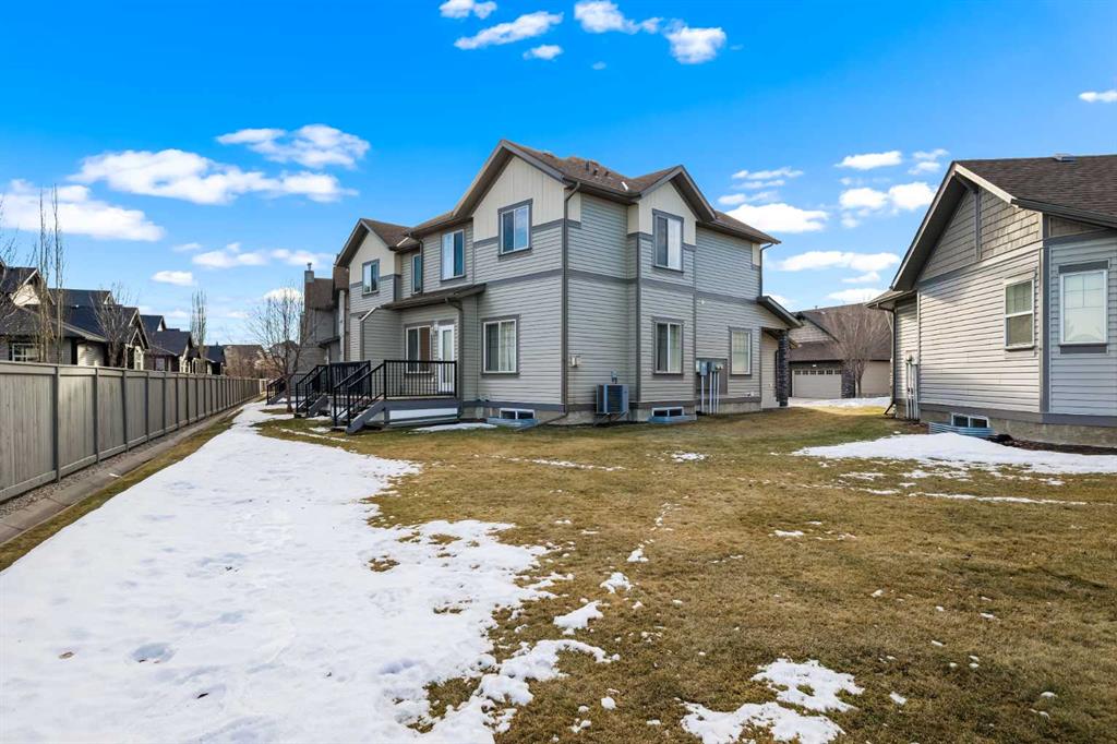 Fifth View of 123, 100 Coopers Common SW, Coopers Crossing, Airdrie, Alberta, T4B 3C7