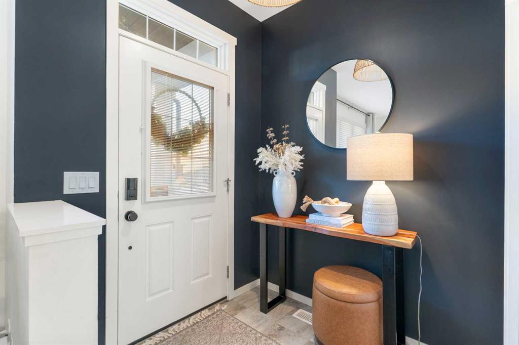 Third View of 340 Kingsmere Way SE, Kings Heights, Airdrie, Alberta, T4A 0Y2