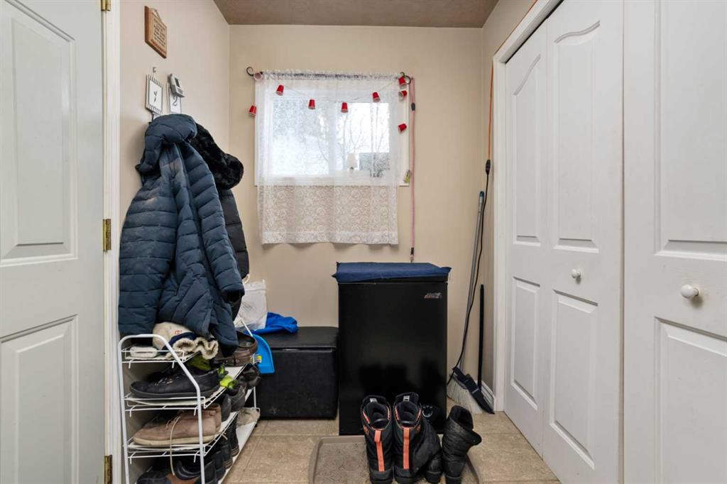 Third View of 5023 49 Street , Holden, Holden, Alberta, T0B 2C0