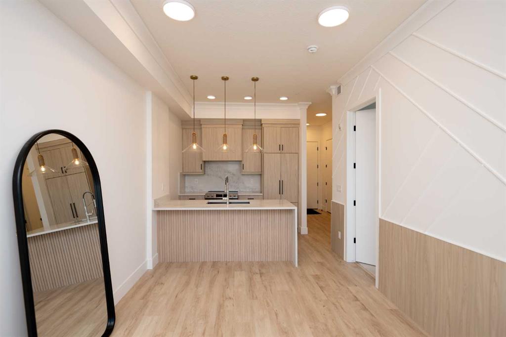 Second View of 414, 330 Dieppe Drive SW, Currie Barracks, Calgary, Alberta, T3E 2L4