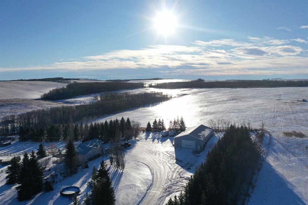 2025 Rainy Creek Road  , A2279911, Alberta,