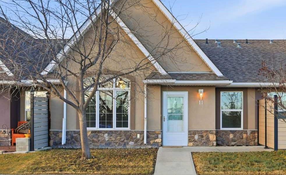 11, 24 River Heights View , A2279924, Alberta,