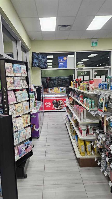 Fifth View of 122, 30 Crestridge Common SW, Crestmont, Calgary, Alberta, T3B 6K2