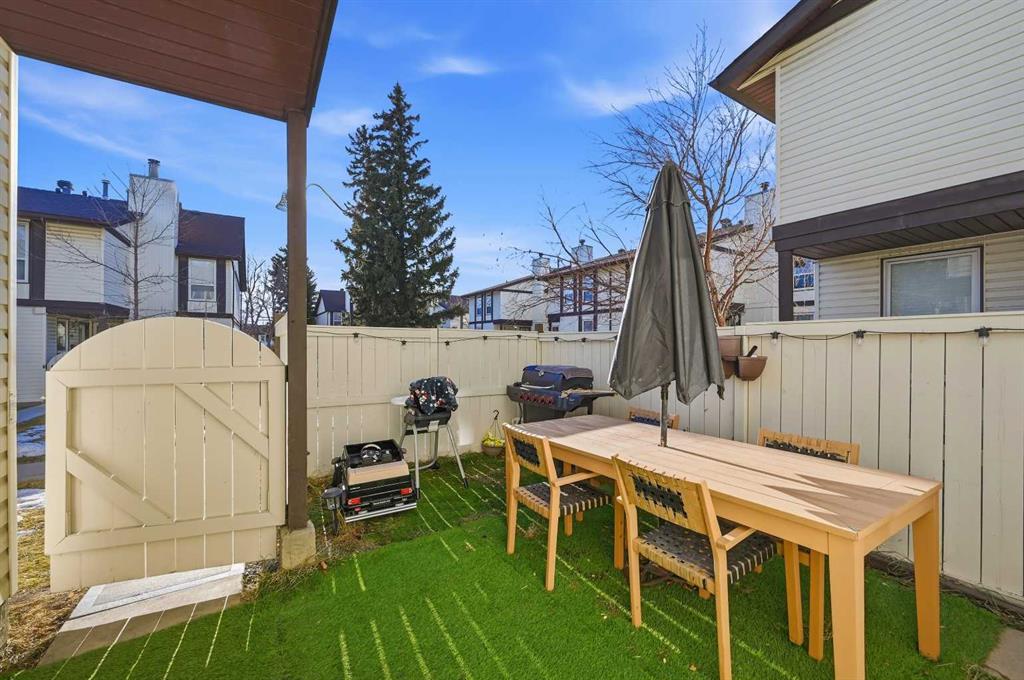 Fourth View of 42, 3200 60 Street NE, Pineridge, Calgary, Alberta, T1Y 4K8