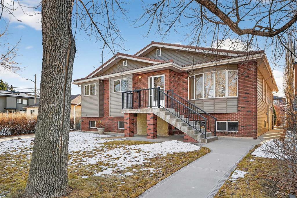 Third View of 455 24 Avenue NE, Winston Heights/Mountview, Calgary, Alberta, T2E 1X2