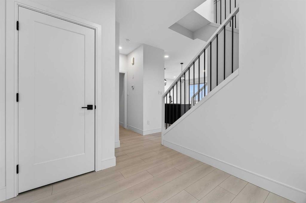 Fourth View of 241 Blackwolf Place N, Blackwolf 1, Lethbridge, Alberta, T1H 7J2