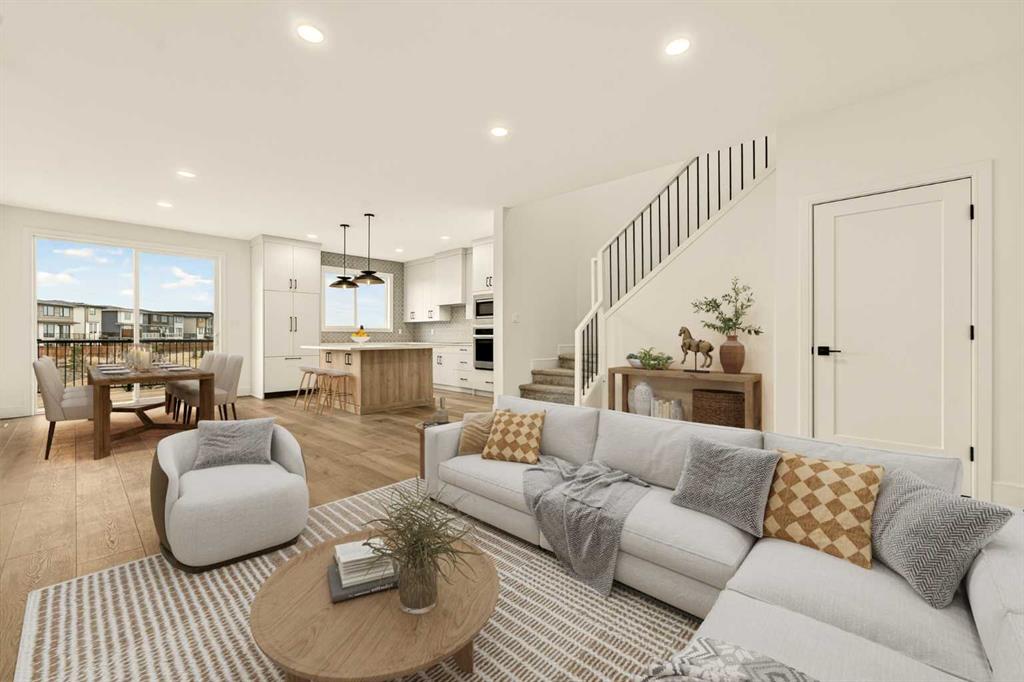 3125 44 Street S, A2279983, Alberta,