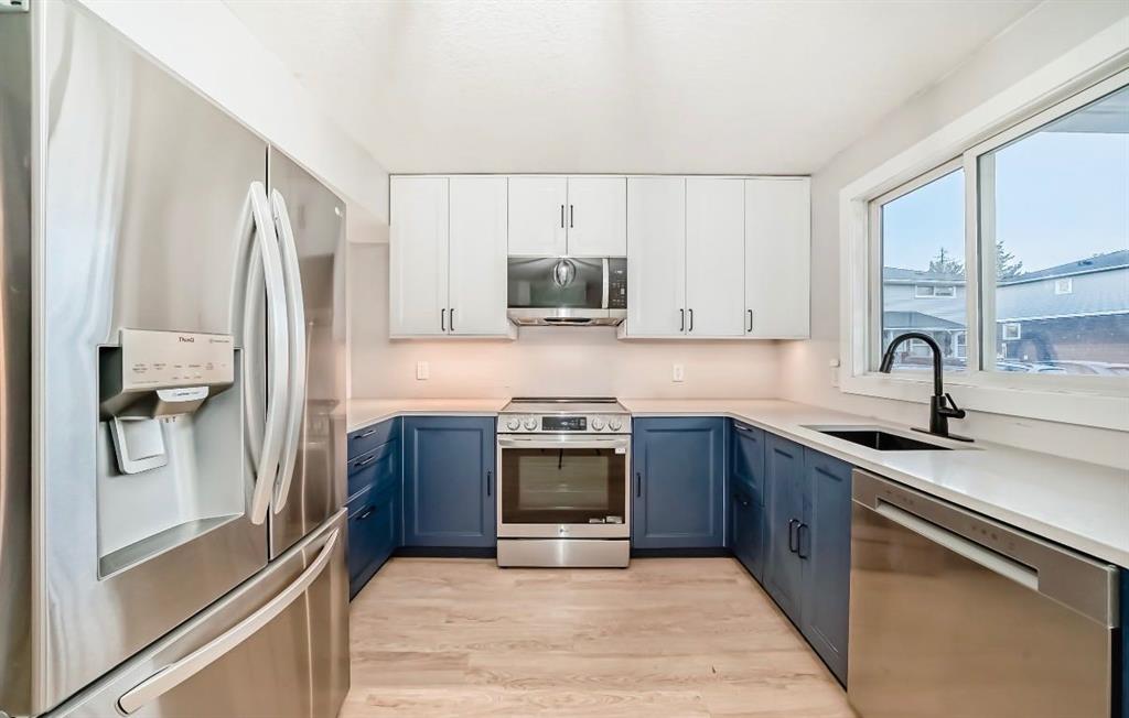 Third View of 423 Regal Park NE, Renfrew, Calgary, Alberta, T2E 0S6