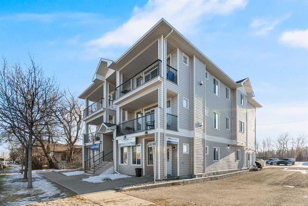 Fourth View of 303, 29 N Railway Street N, Heritage Okotoks, Okotoks, Alberta, T1S1J3