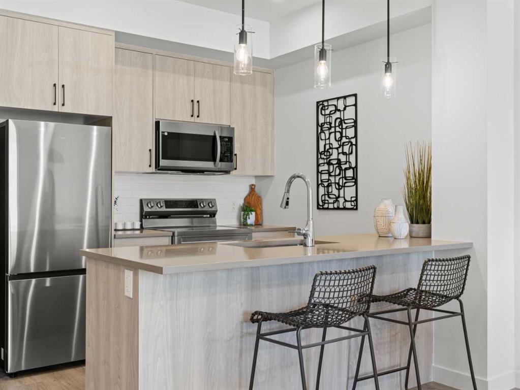 Fourth View of A121, 2026 81 Street SW, Springbank Hill, Calgary, Alberta, T3H 3V9