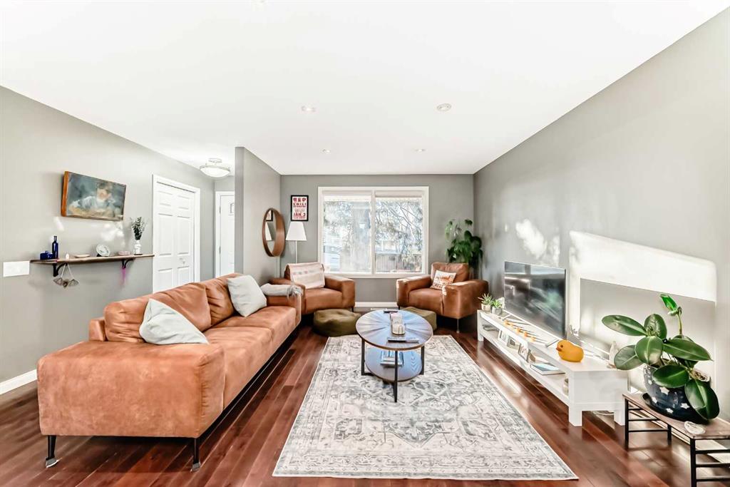 Fourth View of 14828 1 Street SE, Midnapore, Calgary, Alberta, T2X1A1