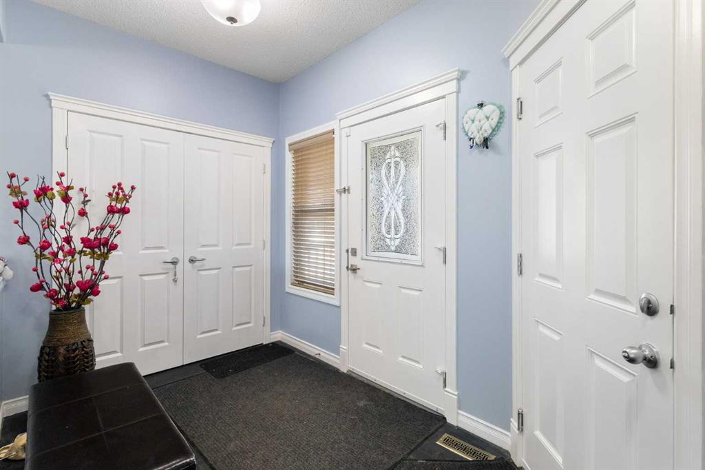 Fifth View of 72 Rockyspring Circle NW, Rocky Ridge, Calgary, Alberta, T3G 5Y8