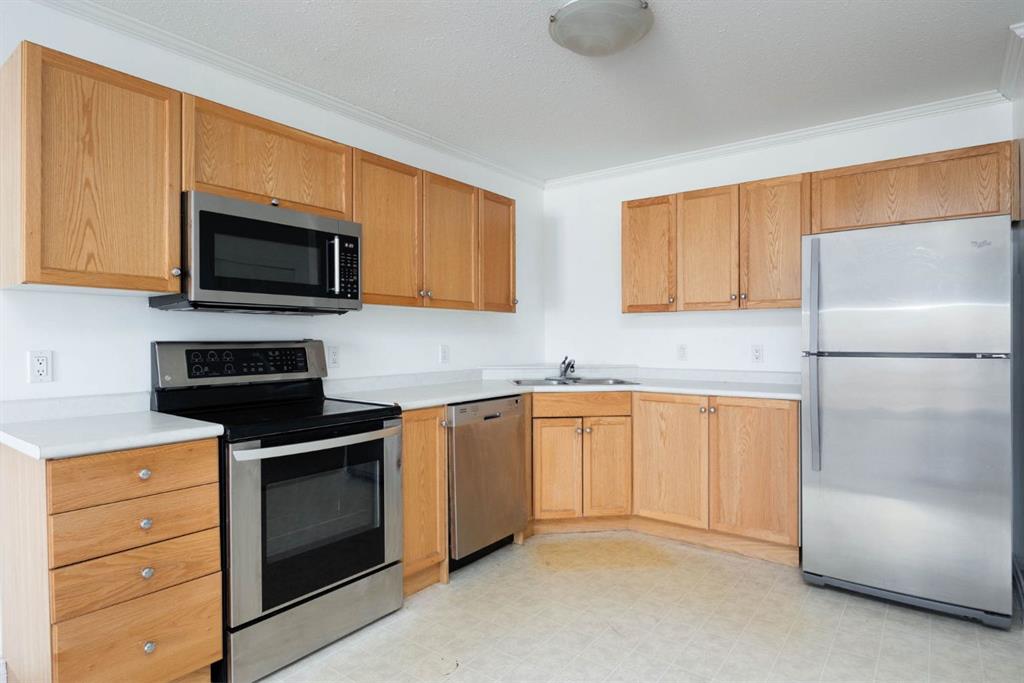 207, 253 Gregoire Drive , A2280171, Alberta,