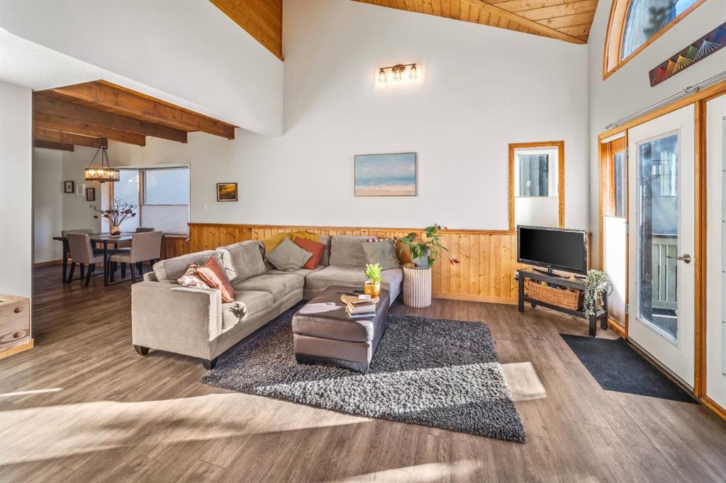 Fifth View of 3, 809 5th Street , South Canmore, Canmore, Alberta, T1W 2G1