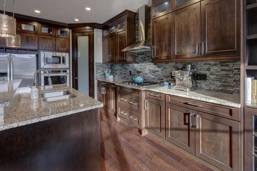 Fourth View of 1721 20 Avenue NW, Capitol Hill, Calgary, Alberta, T2M 1H2