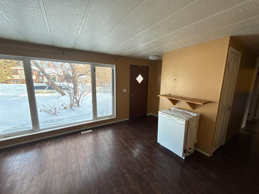 Third View of 5410 51 Street , NONE, Berwyn, Alberta, T0H 0E0