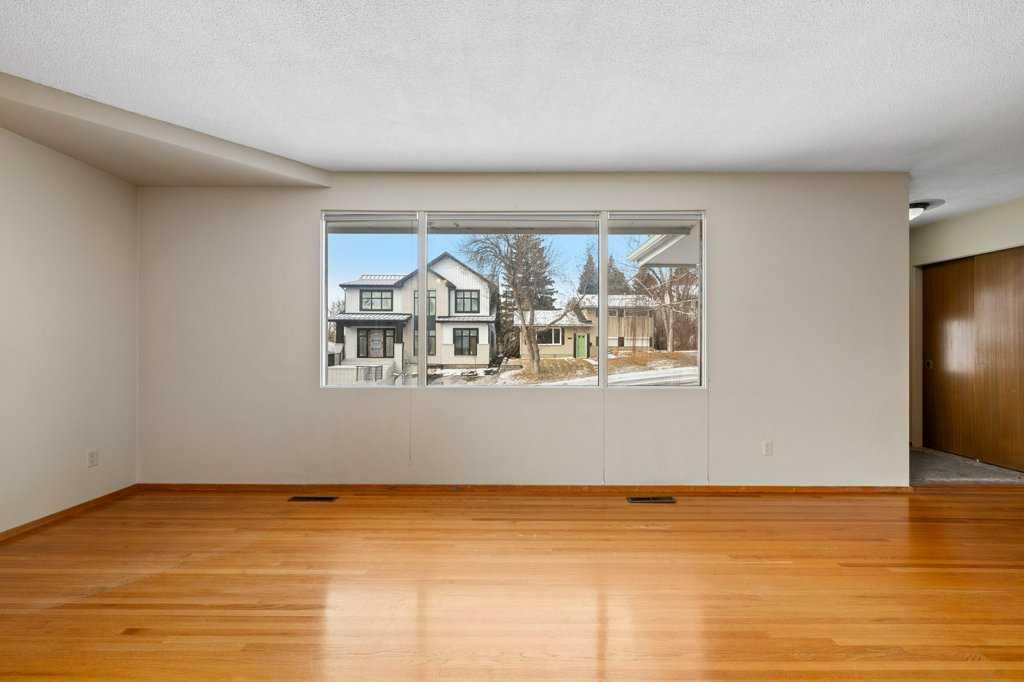 Fifth View of 2719 Chalice Road NW, Charleswood, Calgary, Alberta, T2L 1C7