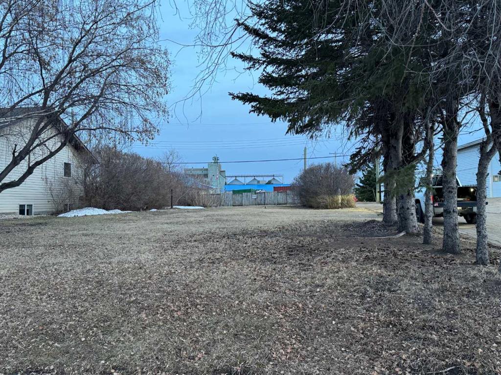 Third View of 4925 51 Avenue , Kitscoty, Kitscoty, Alberta, T0B 2P0