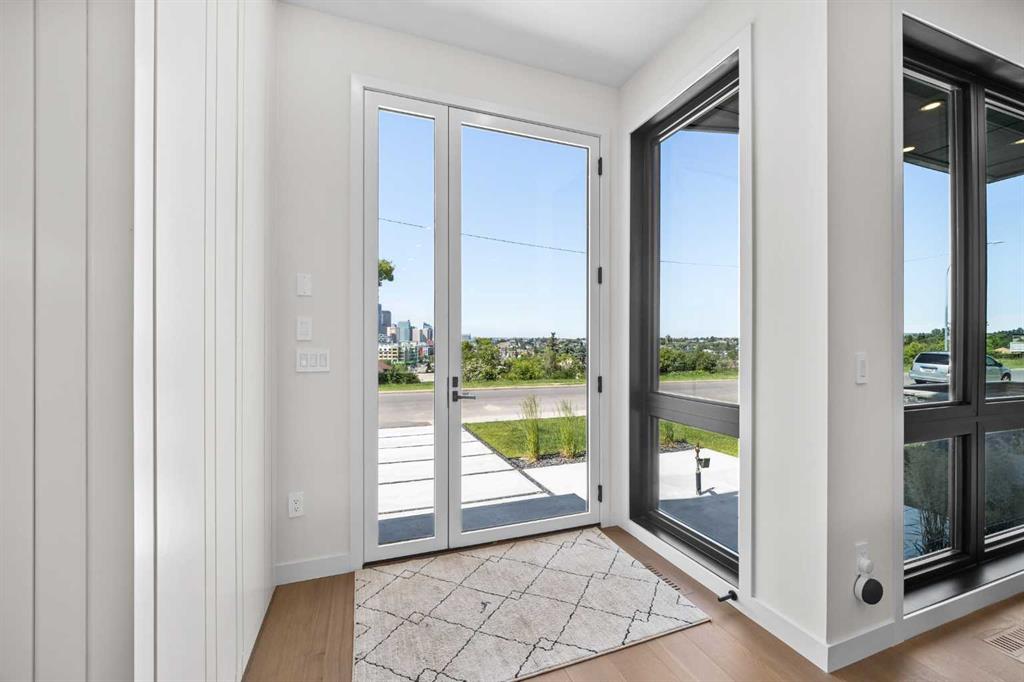 Fourth View of 120 13 Street NE, Renfrew, Calgary, Alberta, T2E4S1