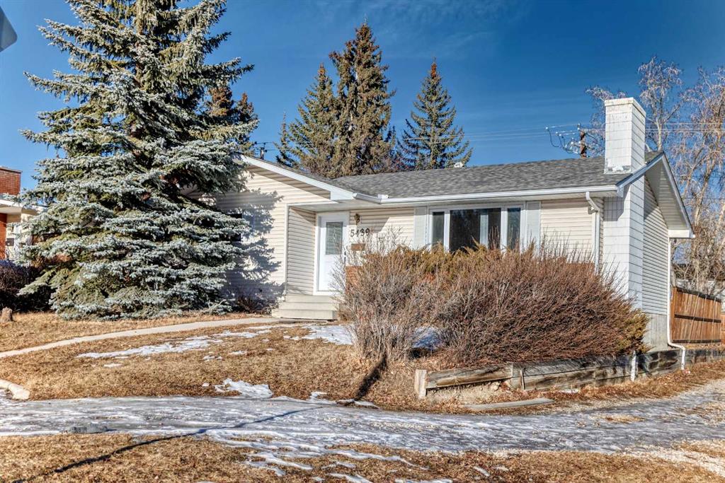 Third View of 5439 Dalrymple Crescent NW, Dalhousie, Calgary, Alberta, T3A 1R4