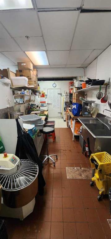 25,26,27,33, 132 3 Avenue SE, A2280429, Alberta,