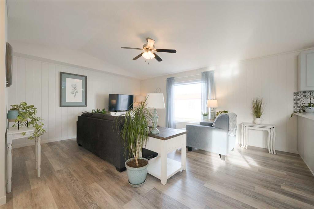 Fourth View of 42 Noblefern Way SW, NONE, Sundre, Alberta, T0M 1X0