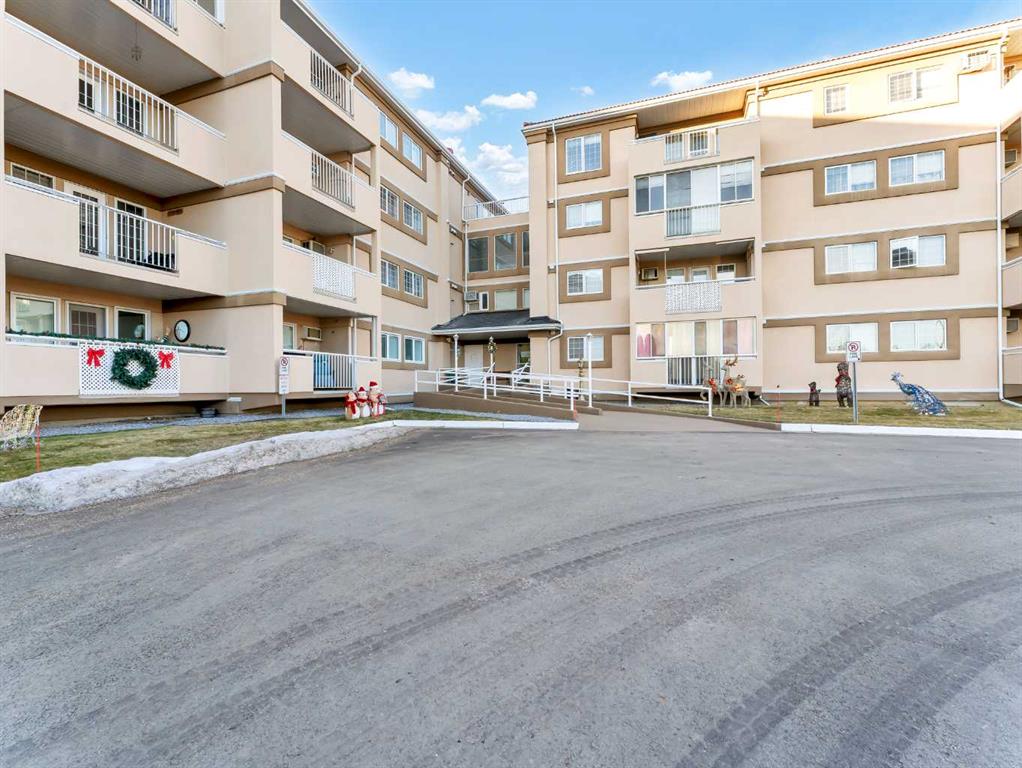 210, 22 Park Meadows Drive SE, A2280432, Alberta,