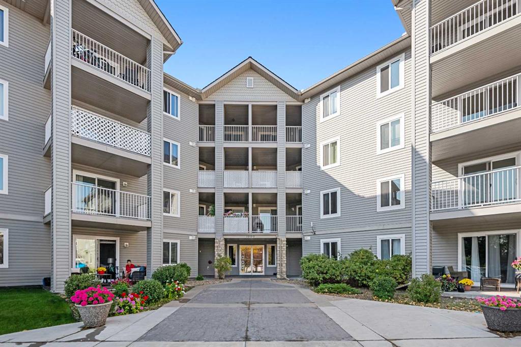 Second View of 1214, 604 8 Street SW, Downtown, Airdrie, Alberta, T4B 2W4