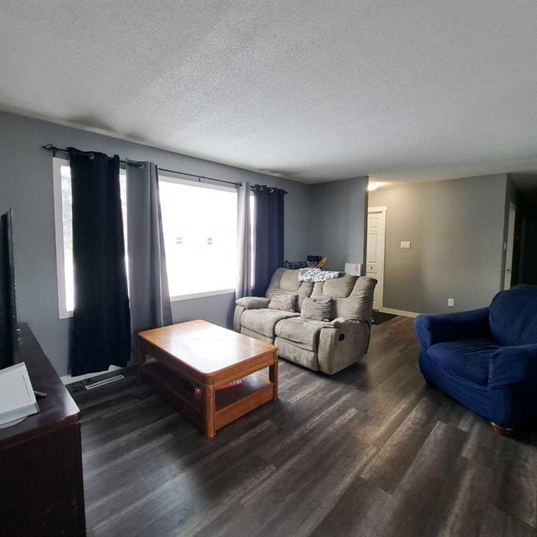 Fifth View of 103 1st Street N, Marwayne, Marwayne, Alberta, T0B2X0