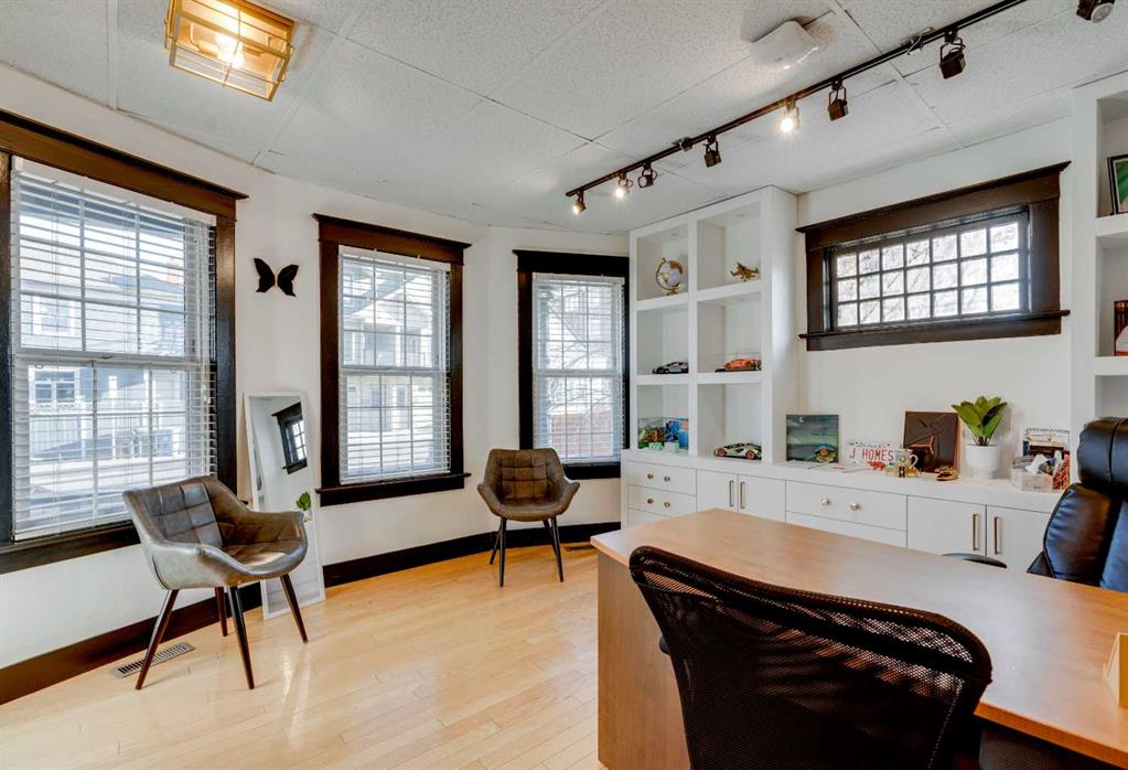 Fifth View of 1801 8 Street SW, Lower Mount Royal, Calgary, Alberta, T2T 2Z2