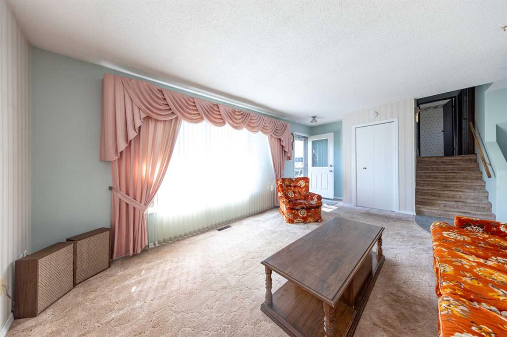 Fifth View of 5204 32 Street , Steele Heights, Lloydminster, Alberta, T9V 1G2