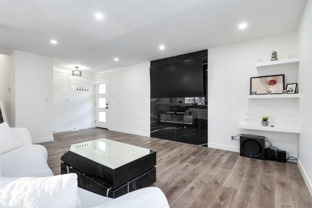 Fifth View of 6163 Penworth Road SE, Penbrooke Meadows, Calgary, Alberta, T2A 4J9