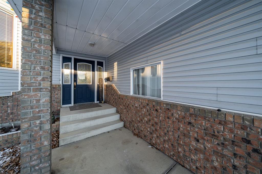 Fourth View of 136 Palliser Way NE, Park View, Medicine Hat, Alberta, T1C1R6