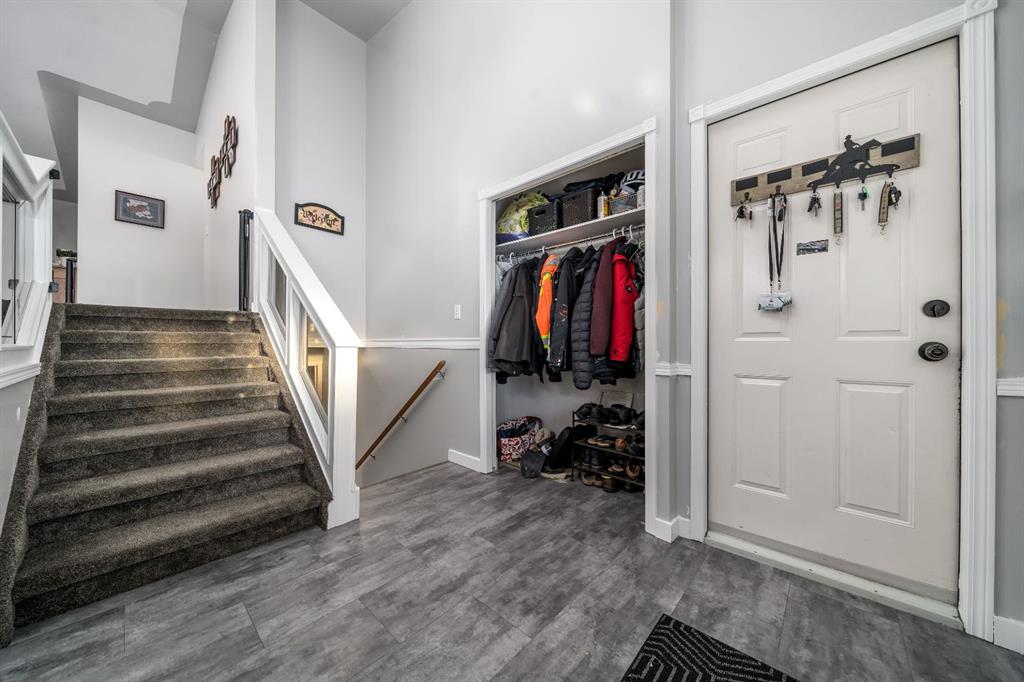 Fifth View of 136 Palliser Way NE, Park View, Medicine Hat, Alberta, T1C1R6